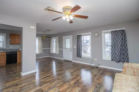 246 Parrish Ave, Paris, KY 40361 photo 7