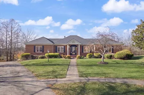 207 Stonewall Ct, Richmond, KY 40475