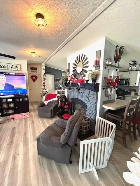 356 Lakeshore Dr, Burnside, KY 42519 photo 8
