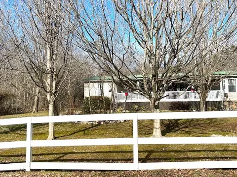 356 Lakeshore Dr, Burnside, KY 42519 photo 57