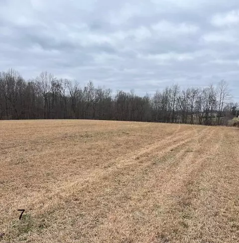 7 Dug Hill Road, Brodhead, KY 40409