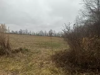 999 Honeysuckle Ln, London, KY 40741