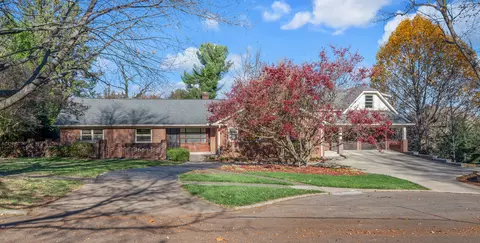 1337 Cooper Dr, Lexington, KY 40502