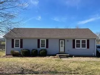 1044 David Dr, Lawrenceburg, KY 40342