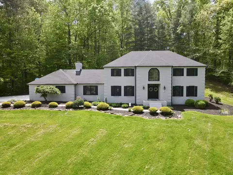 1700 Talon Way, Somerset, KY 42501
