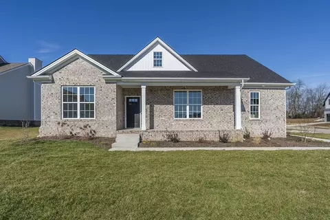 100 Growers Fld, Nicholasville, KY 40356