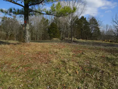 968 Bryant Benson Rd, Frankfort, KY 40601