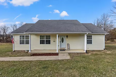 1333 Twin Brook Dr, Berea, KY 40403
