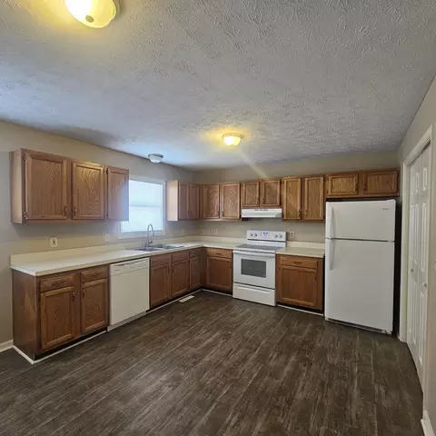 1004-1006 E Main St, Danville, KY 40422