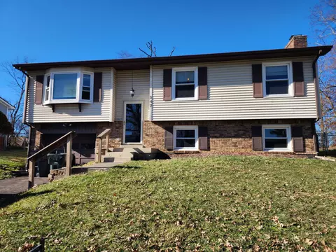 247 S Eagle Creek Dr, Lexington, KY 40515
