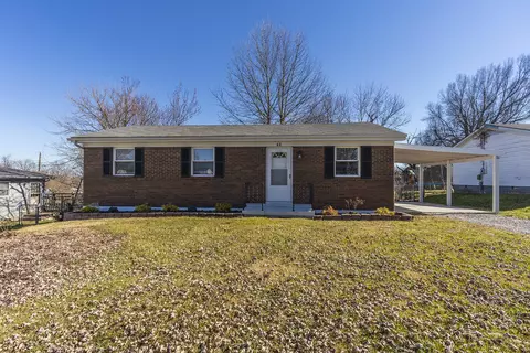 73 Zelkova Dr, Shelbyville, KY 40065