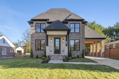 418 Chinoe Rd, Lexington, KY 40502
