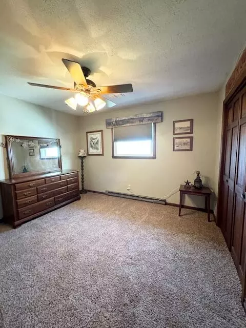 Bedroom - 1385 Pole Bridge Rd, Nancy, KY 42544 photo 2 of 2
