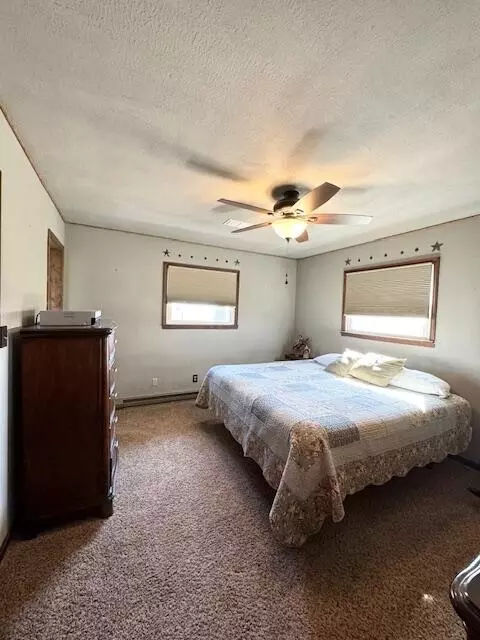 Bedroom - 1385 Pole Bridge Rd, Nancy, KY 42544 photo 1 of 2