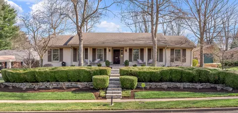 2105 Hart Ct, Lexington, KY 40502