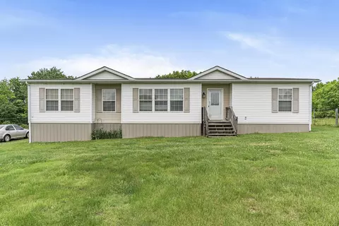 70 Church Rd, Jeffersonville, KY 40337