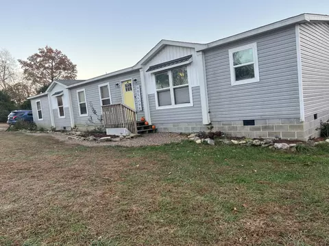 Exterior - 170 Patsy Rd, Irvine, KY 40336 photo 11 of 14
