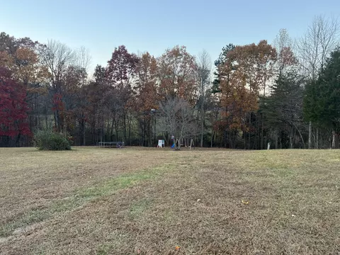 Exterior - 170 Patsy Rd, Irvine, KY 40336 photo 2 of 14