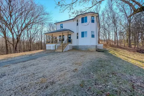 2805 Cedar Rd, Stamping Ground, KY 40379