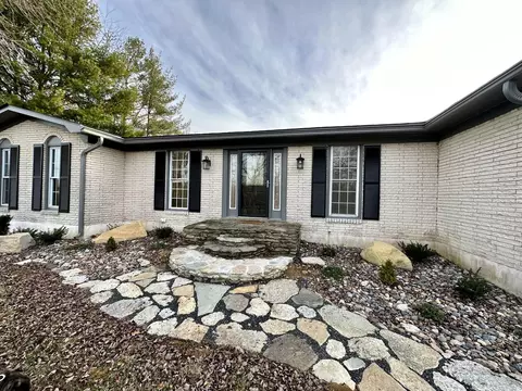 6310 Fible Ln, Crestwood, KY 40014