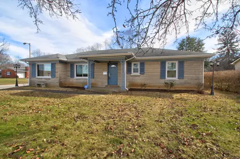 1982 Antietam Rd, Lexington, KY 40504