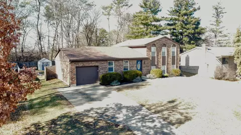743 Timberline Dr, Villa Hills, KY 41017