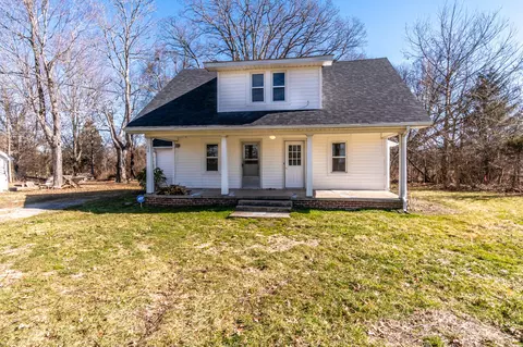 730 College Hill Rd, Waco, KY 40385