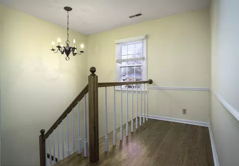 Entry Way - 221 Eagle Dr, Versailles, KY 40383 photo 2 of 3