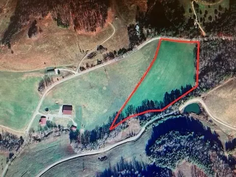 810 Peter Cave Rd, Mckee, KY 40447 photo 3