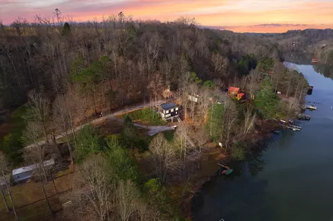 560 Fishermans Cove Rd, London, KY 40741