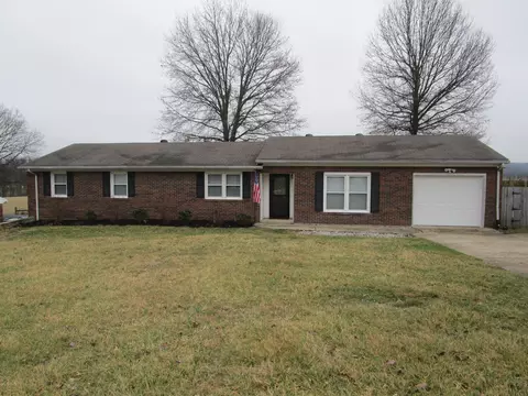 570 Shenandoah Dr, Frankfort, KY 40601