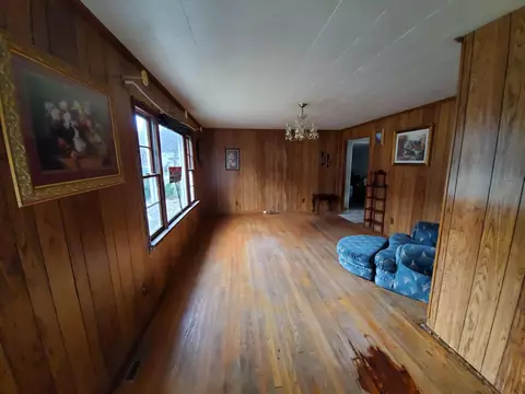 9775 Ky-122, Mcdowell, KY 41647 photo 2