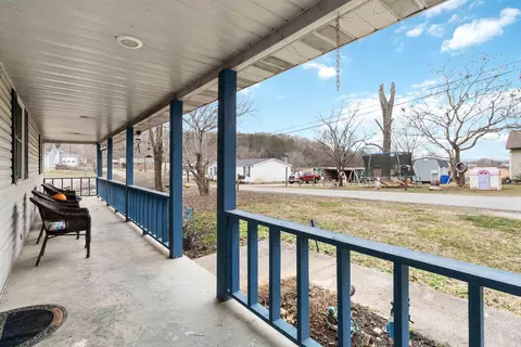 Exterior - 53 Walnut St, Burnside, KY 42519 photo 5 of 7