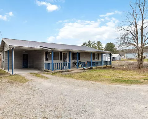 Exterior - 53 Walnut St, Burnside, KY 42519 photo 3 of 7