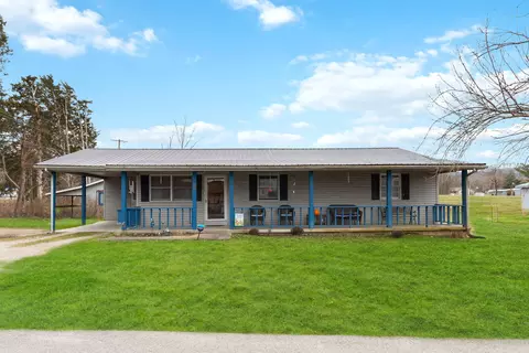 53 Walnut St, Burnside, KY 42519