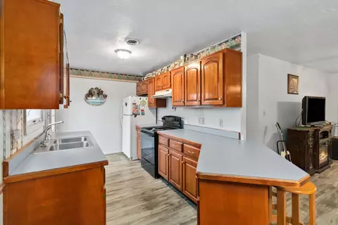 Kitchen - 53 Walnut St, Burnside, KY 42519 photo 1 of 3