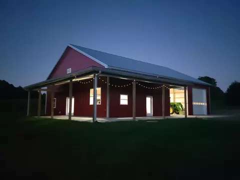 900 Jones Rd, Burkesville, KY 42717