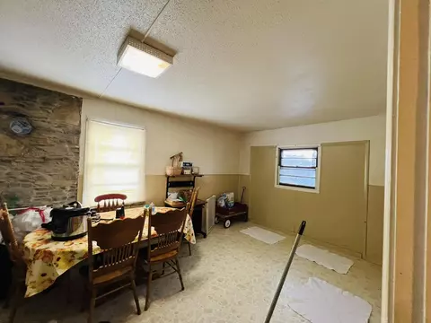 115 Ridgeway Dr, Lancaster, KY 40444 photo 4