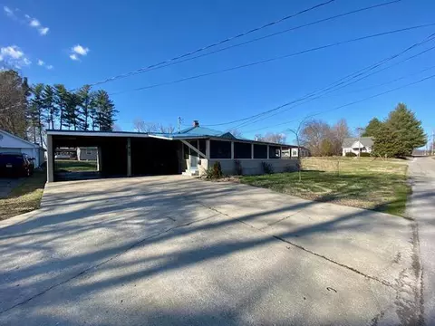 85 Vine St, Monticello, KY 42633