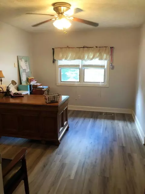 Bedroom - 1410 Ky 80, Windsor, KY 42565 photo 1 of 5