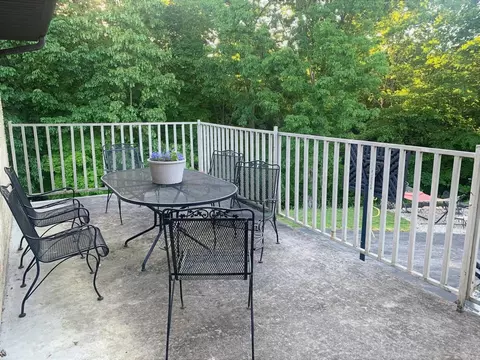 Exterior - 1410 Ky 80, Windsor, KY 42565 photo 10 of 14
