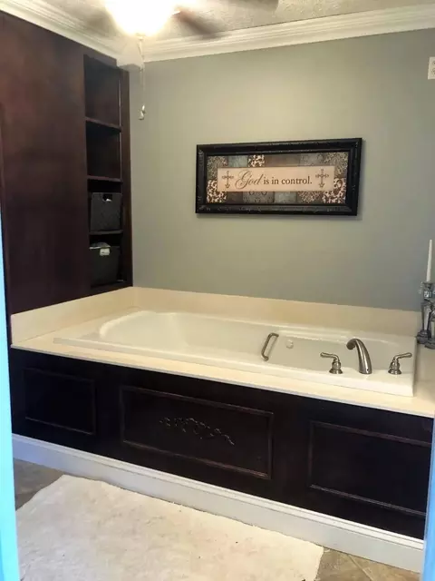 Bath - 1410 Ky 80, Windsor, KY 42565 photo 3 of 4