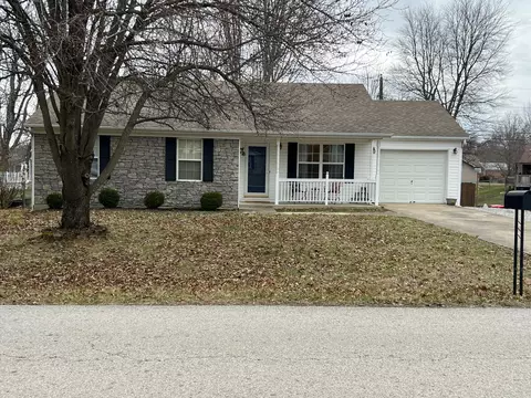 336 Green Field Ln, Frankfort, KY 40601