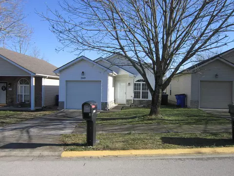 2449 Checkerberry Dr, Lexington, KY 40509