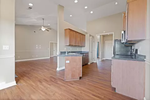 Kitchen - 157 Coachman Pl, Georgetown, KY 40324 photo 3 of 3
