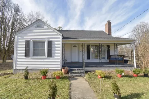 230 Elkhorn Dr, Frankfort, KY 40601