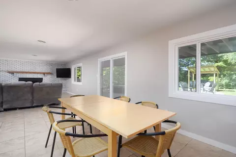 Dining - 295 Meece Ave, Nancy, KY 42544 photo 2 of 2