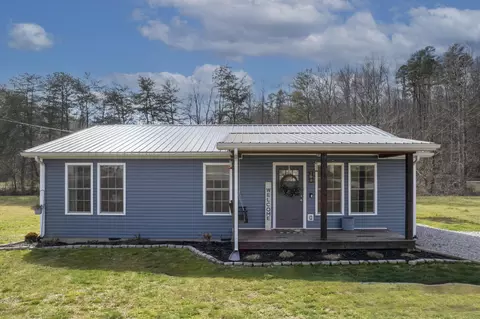 100 Sunny View Way Rd, Morehead, KY 40351