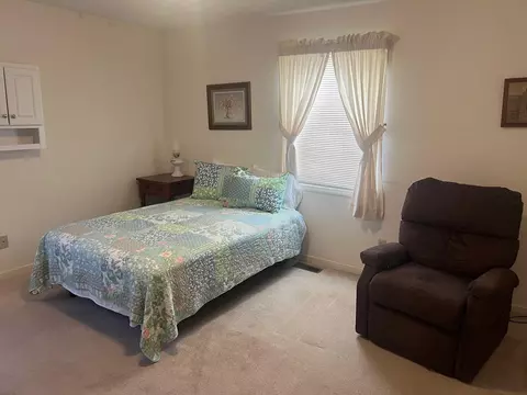Bedroom - 130 Eastern Ave, Lancaster, KY 40444 photo 4 of 4
