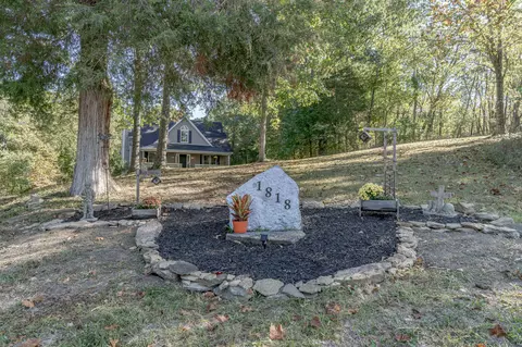 1818 Jacksonville Rd, Bagdad, KY 40003